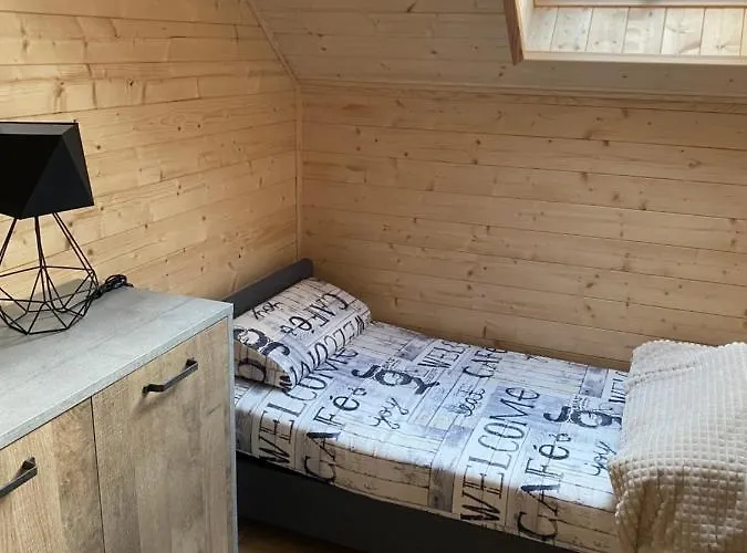 Apartament Jarzębinowy Zakątek